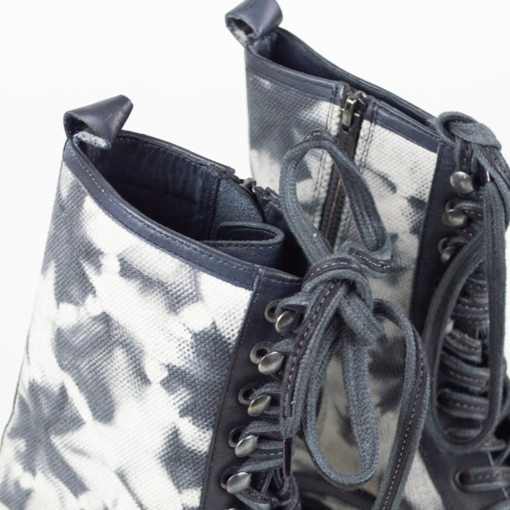 Vintage Foundry Monaris Abstract Tie-Dye Lace Up Boots - Picture 5 of 14